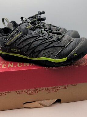 Kids Youth KEEN Chandler CNX Shoes Sneakers Grey & Green US 1 Hiking Outdoors